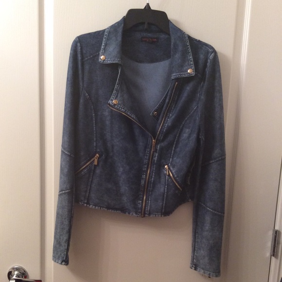 NWT DENIM LOOK MATERIAL GIRL JACKET - Picture 5 of 5